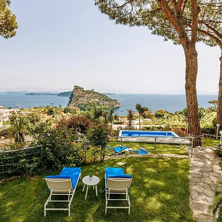 Livia Gasthof Ischia